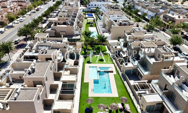 Odsprzedaż - Willa -
Pilar de la Horadada - Torre De La Horadada