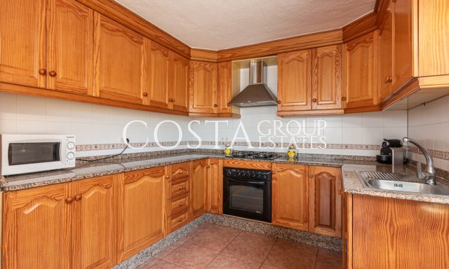 Resale - Villa -
Guardamar del Segura - Guardamar del Segura Centro