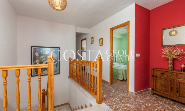 Resale - Villa -
Guardamar del Segura - Guardamar del Segura Centro