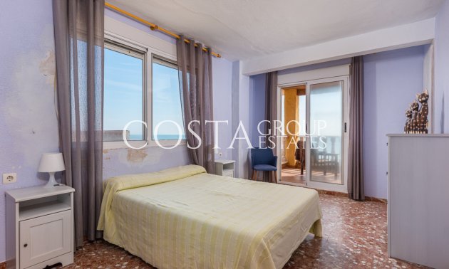 Resale - Villa -
Guardamar del Segura - Guardamar del Segura Centro