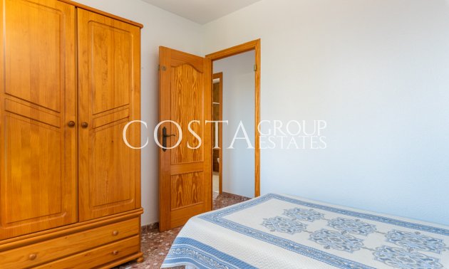 Resale - Villa -
Guardamar del Segura - Guardamar del Segura Centro