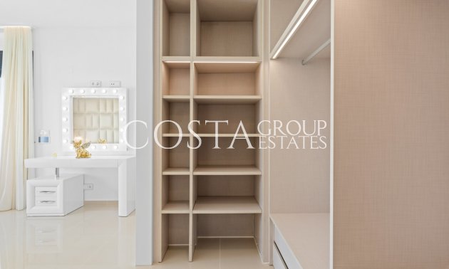 Wiederverkauf - Villa -
San Miguel de Salinas - San Miguel de Salinas Centro