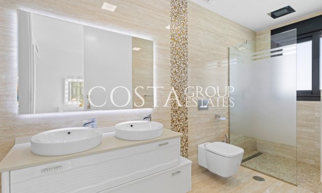 Wiederverkauf - Villa -
San Miguel de Salinas - San Miguel de Salinas Centro