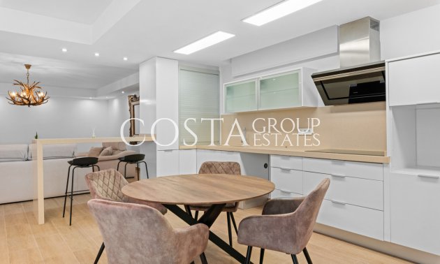 Wiederverkauf - Villa -
San Miguel de Salinas - San Miguel de Salinas Centro