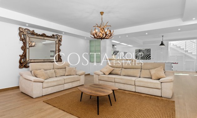 Wiederverkauf - Villa -
San Miguel de Salinas - San Miguel de Salinas Centro