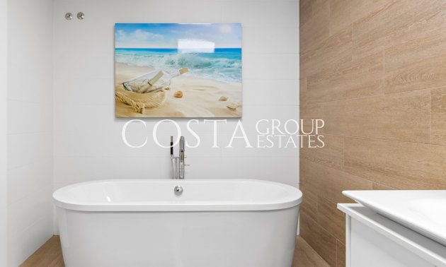 Wiederverkauf - Villa -
San Miguel de Salinas - San Miguel de Salinas Centro