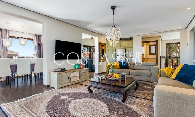 Resale - Villa -
Rojales - Ciudad Quesada