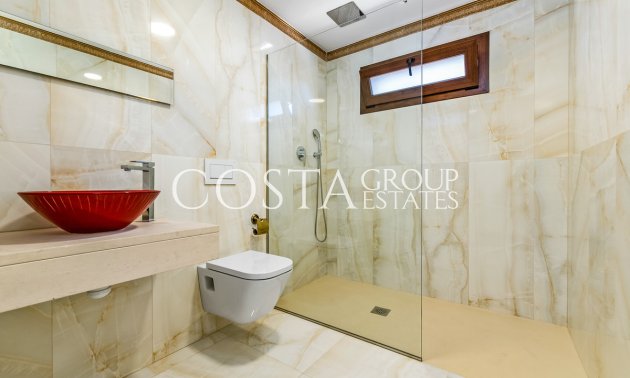 Resale - Villa -
Rojales - Ciudad Quesada