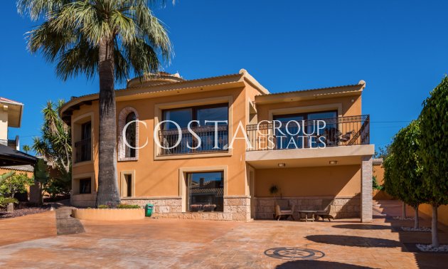 Resale - Villa -
Rojales - Ciudad Quesada