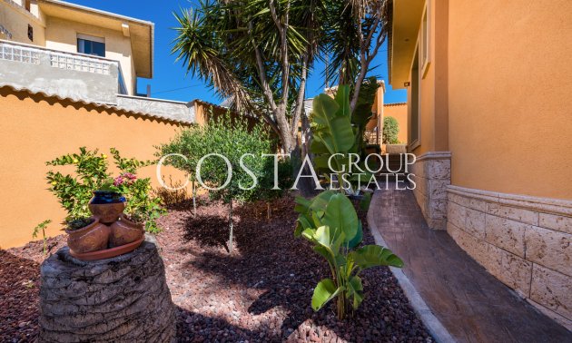 Resale - Villa -
Rojales - Ciudad Quesada