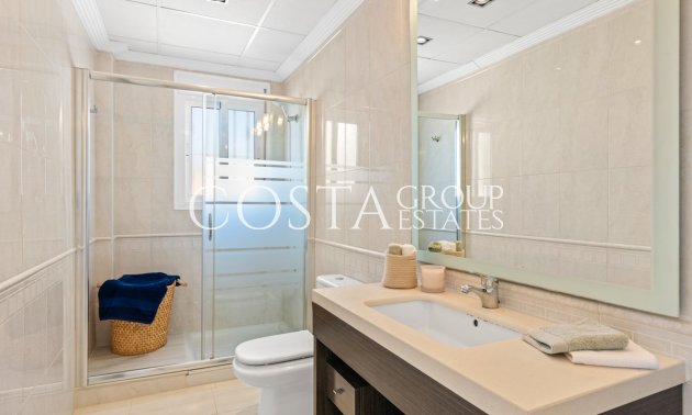 Resale - Villa -
Rojales - Ciudad Quesada