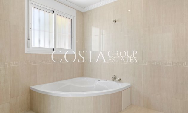 Resale - Villa -
Rojales - Ciudad Quesada