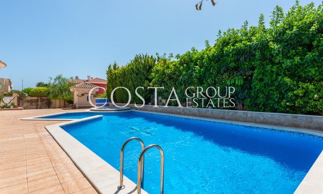 Resale - Villa -
Rojales - Ciudad Quesada