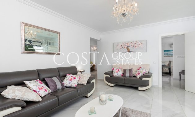 Resale - Villa -
Rojales - Ciudad Quesada