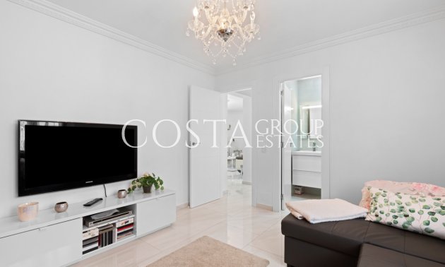 Resale - Villa -
Rojales - Ciudad Quesada