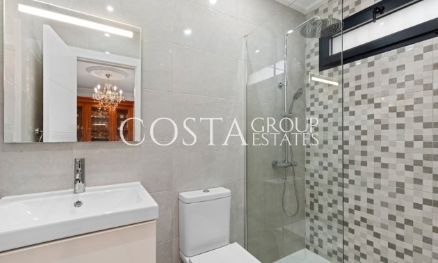 Resale - Villa -
Rojales - Ciudad Quesada