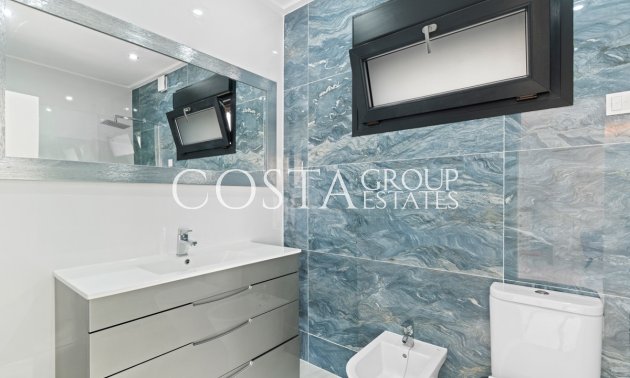 Resale - Villa -
Rojales - Ciudad Quesada