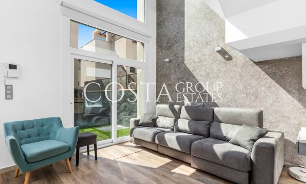 Resale - Villa -
Rojales - Ciudad Quesada