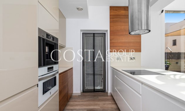 Resale - Villa -
Rojales - Ciudad Quesada