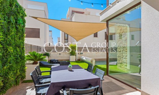 Resale - Villa -
Rojales - Ciudad Quesada