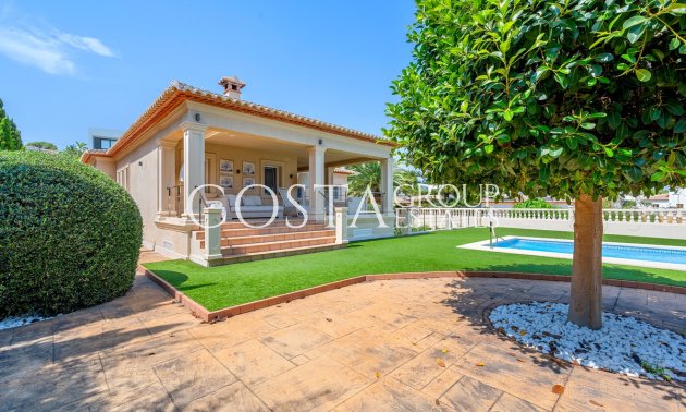 Odsprzedaż - Willa -
Benissa - Benissa Centro