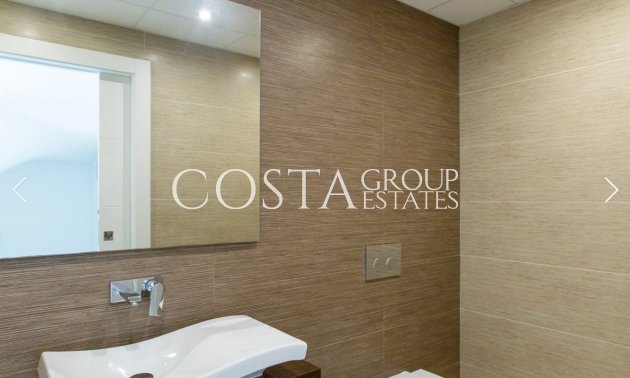 Herverkoop - Villa -
Teulada - Moraira