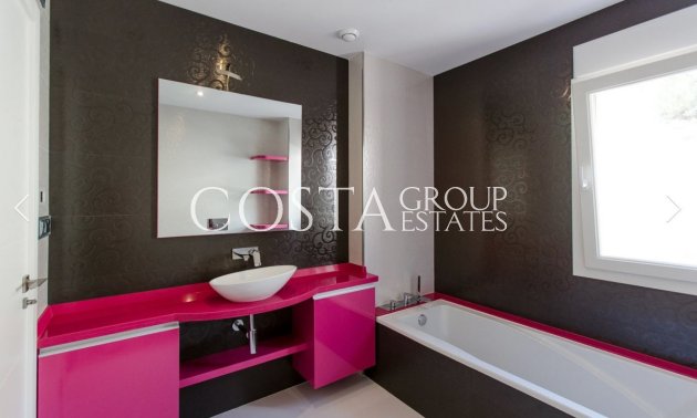 Herverkoop - Villa -
Teulada - Moraira