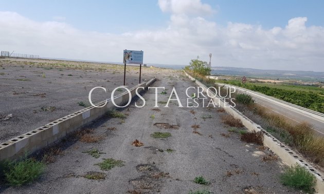 Odsprzedaż - Willa -
Los Montesinos - Los Montesinos Centro