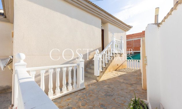 Wiederverkauf - Villa -
Rojales - Rojales Centro