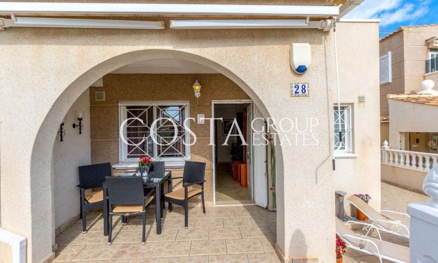 Odsprzedaż - Apartments -
Torrevieja