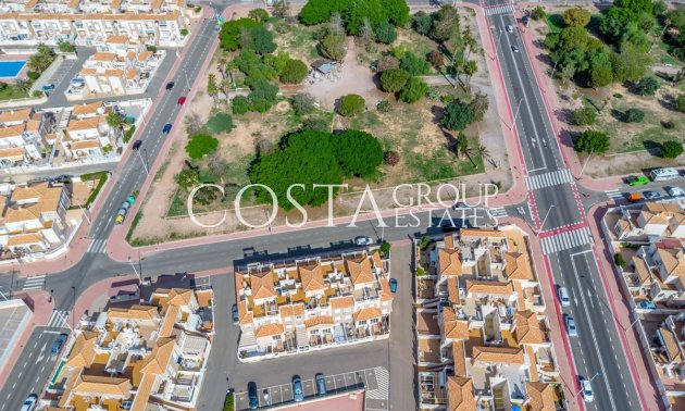 Odsprzedaż - Apartments -
Torrevieja