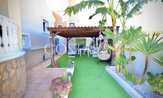 Resale - House -
San Miguel de Salinas - San Miguel de Salinas Centro