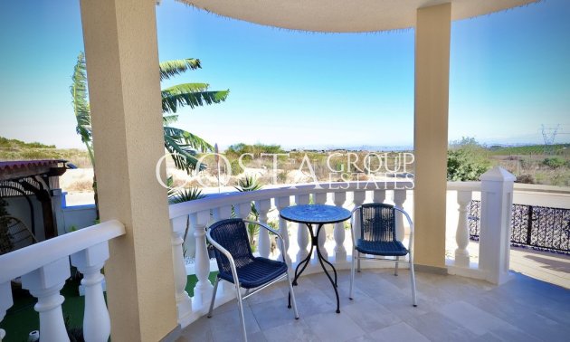 Resale - House -
San Miguel de Salinas - San Miguel de Salinas Centro