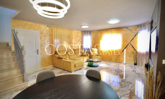 Resale - House -
San Miguel de Salinas - San Miguel de Salinas Centro