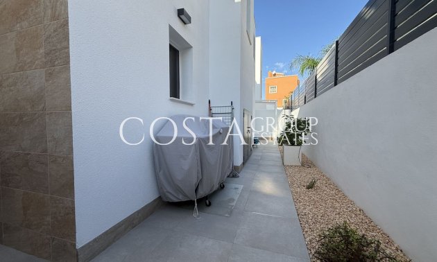 Revente - Villa -
Los Montesinos - Los Montesinos Centro