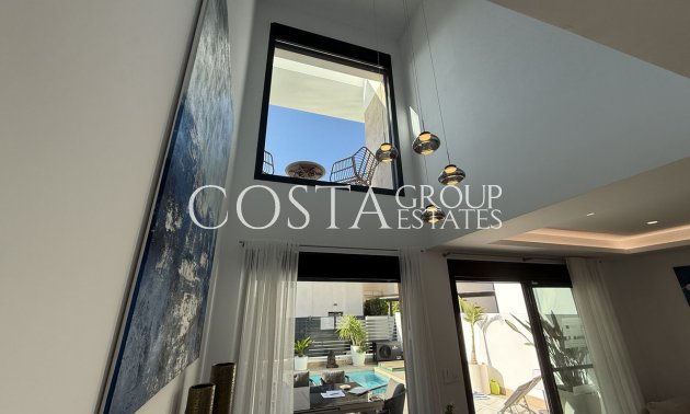 Revente - Villa -
Los Montesinos - Los Montesinos Centro