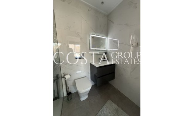 Revente - Villa -
Los Montesinos - Los Montesinos Centro