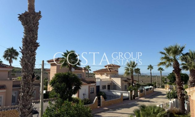 Wiederverkauf - Villa -
San Miguel de Salinas - San Miguel de Salinas Centro