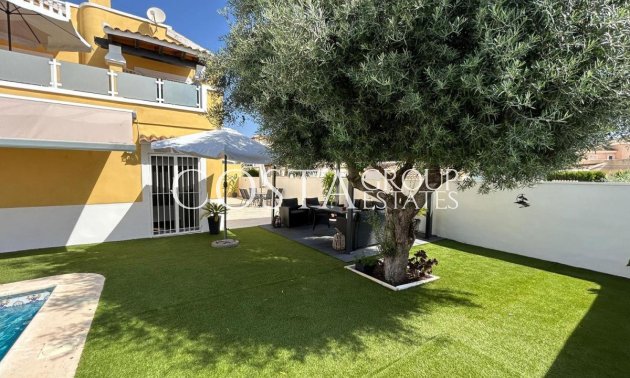 Herverkoop - Villa -
San Miguel de Salinas - San Miguel de Salinas Centro