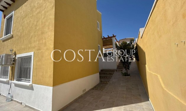 Herverkoop - Villa -
San Miguel de Salinas - San Miguel de Salinas Centro