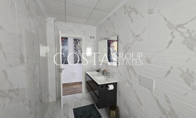 Odsprzedaż - Willa -
Los Montesinos - Los Montesinos Centro