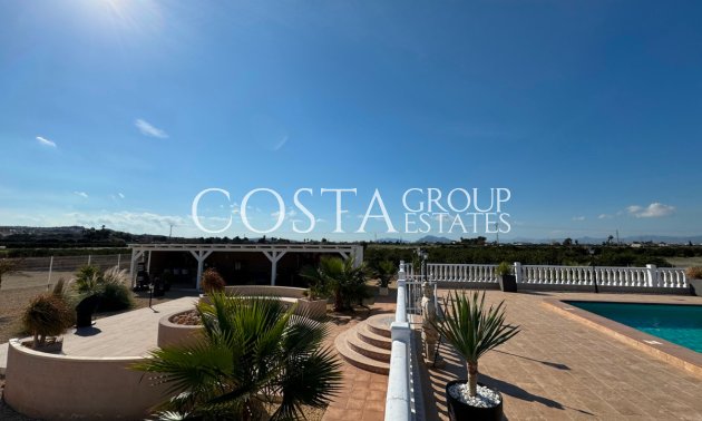 Herverkoop - Villa -
Rojales - Rojales Centro