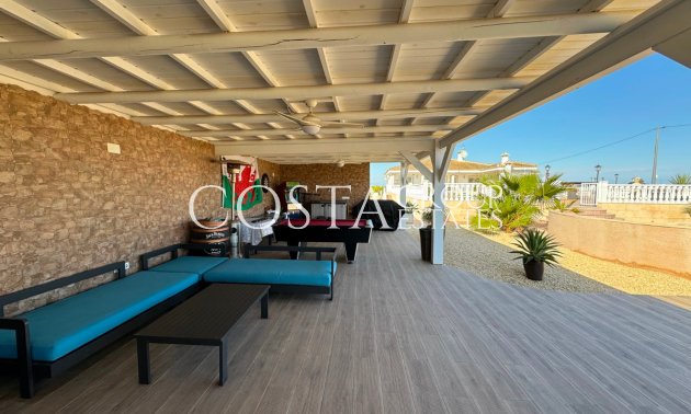 Herverkoop - Villa -
Rojales - Rojales Centro