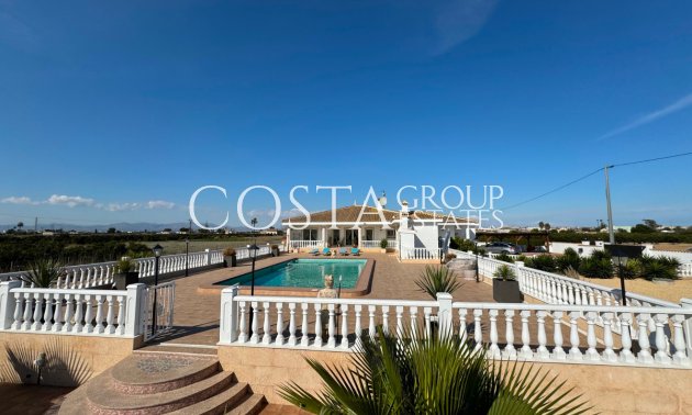 Herverkoop - Villa -
Rojales - Rojales Centro