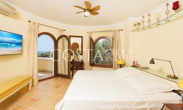 Resale - Villa -
Benitachell - Cumbre Del Sol