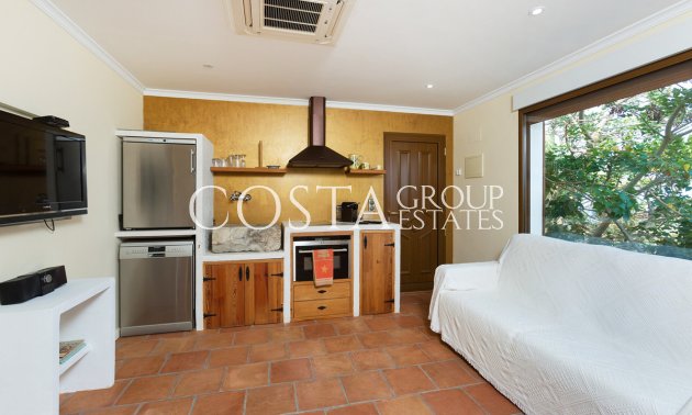 Resale - Villa -
Benitachell - Cumbre Del Sol