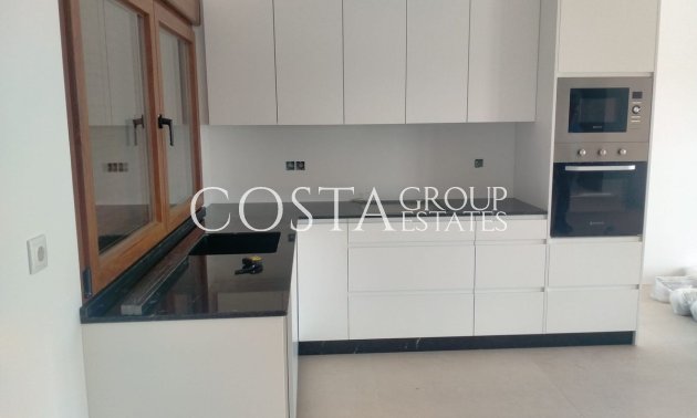 Wiederverkauf - Villa -
Pinoso - Pinoso Centro