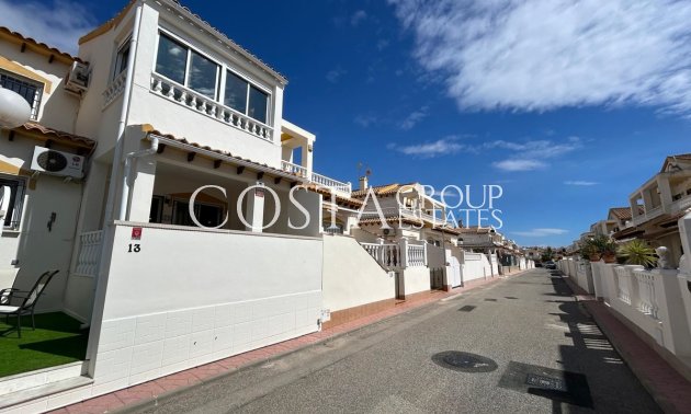 Herverkoop - Huis -
Orihuela Costa - La Florida