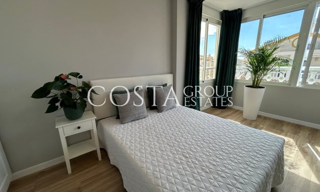 Herverkoop - Huis -
Orihuela Costa - La Florida