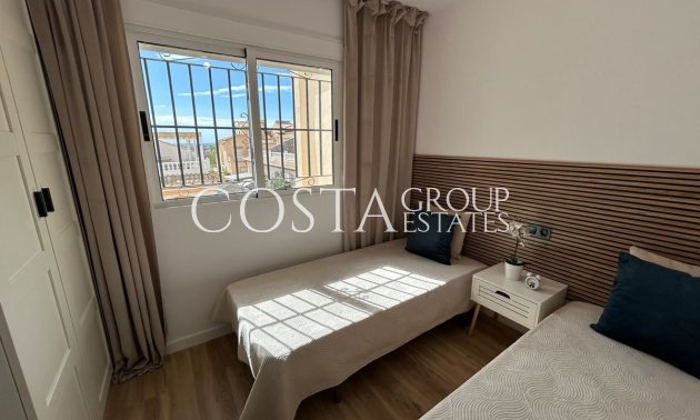 Herverkoop - Huis -
Orihuela Costa - La Florida